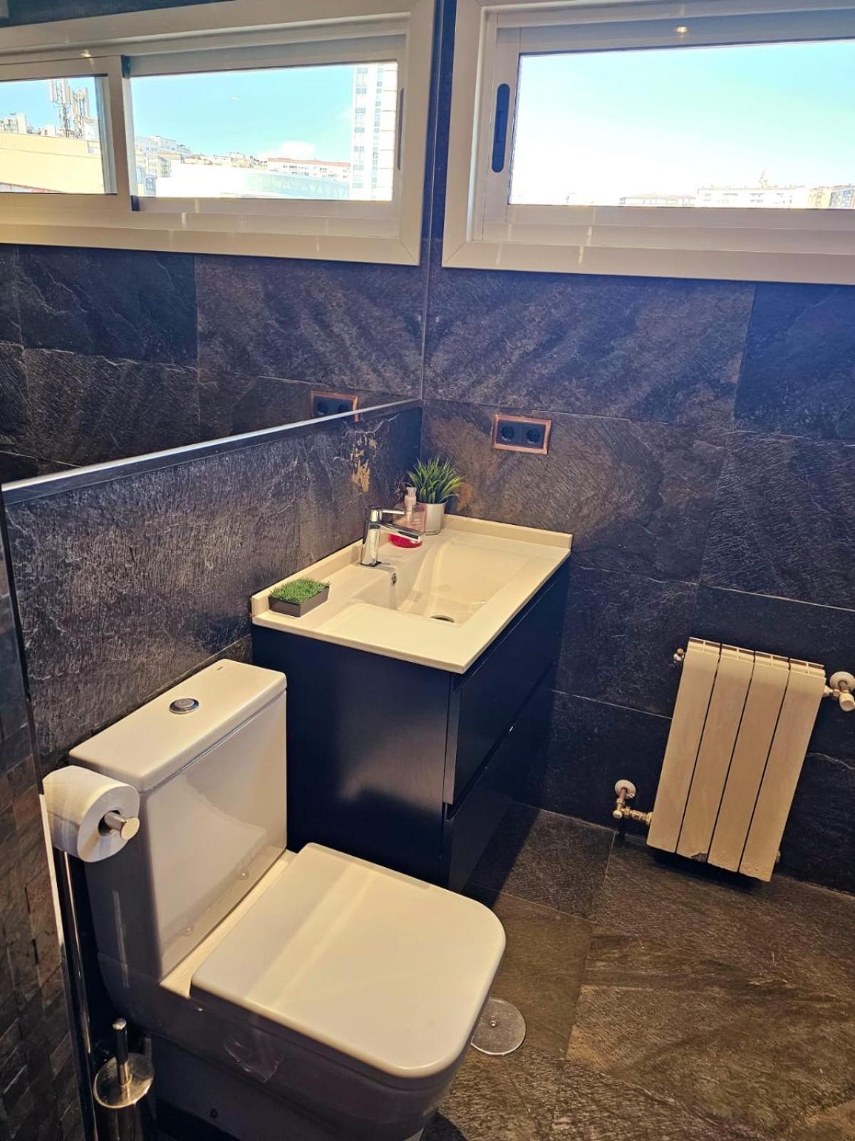 Exclusivo Apartamento En El Centro Vigo Exterior photo